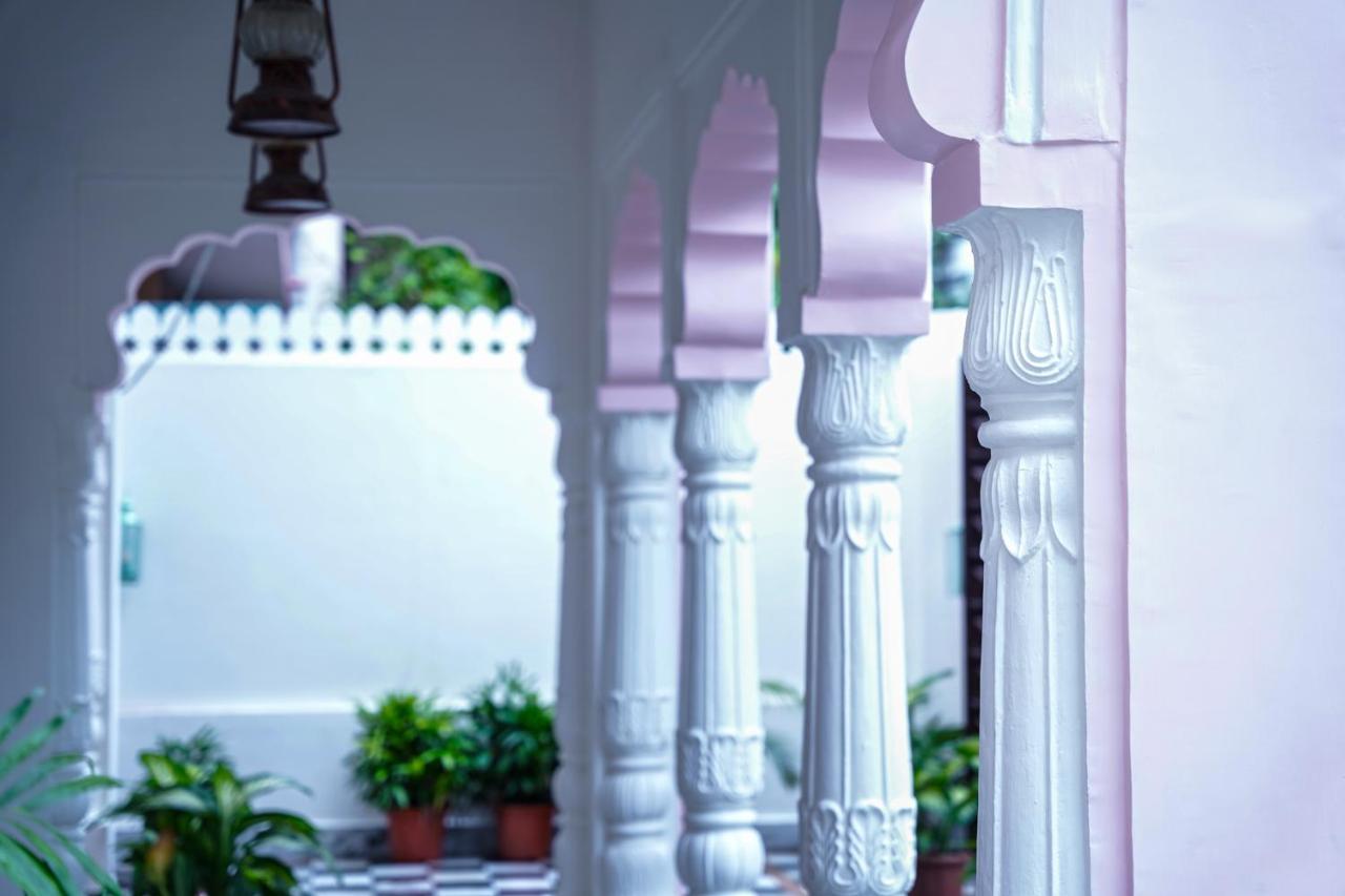 Dev Mahal - A Boutique Heritage Hotel Dzsaipur Kültér fotó