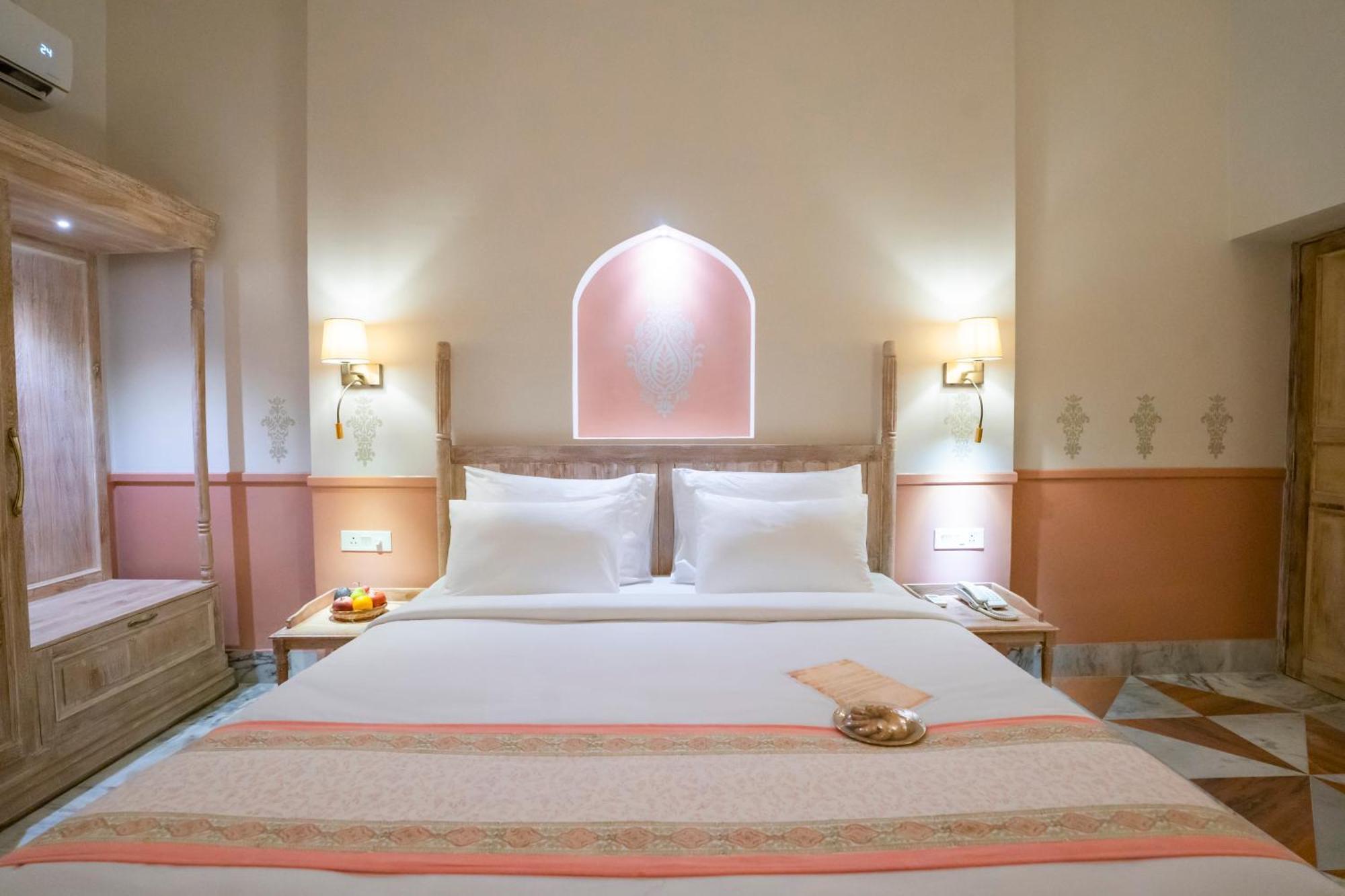 Dev Mahal - A Boutique Heritage Hotel Dzsaipur Kültér fotó