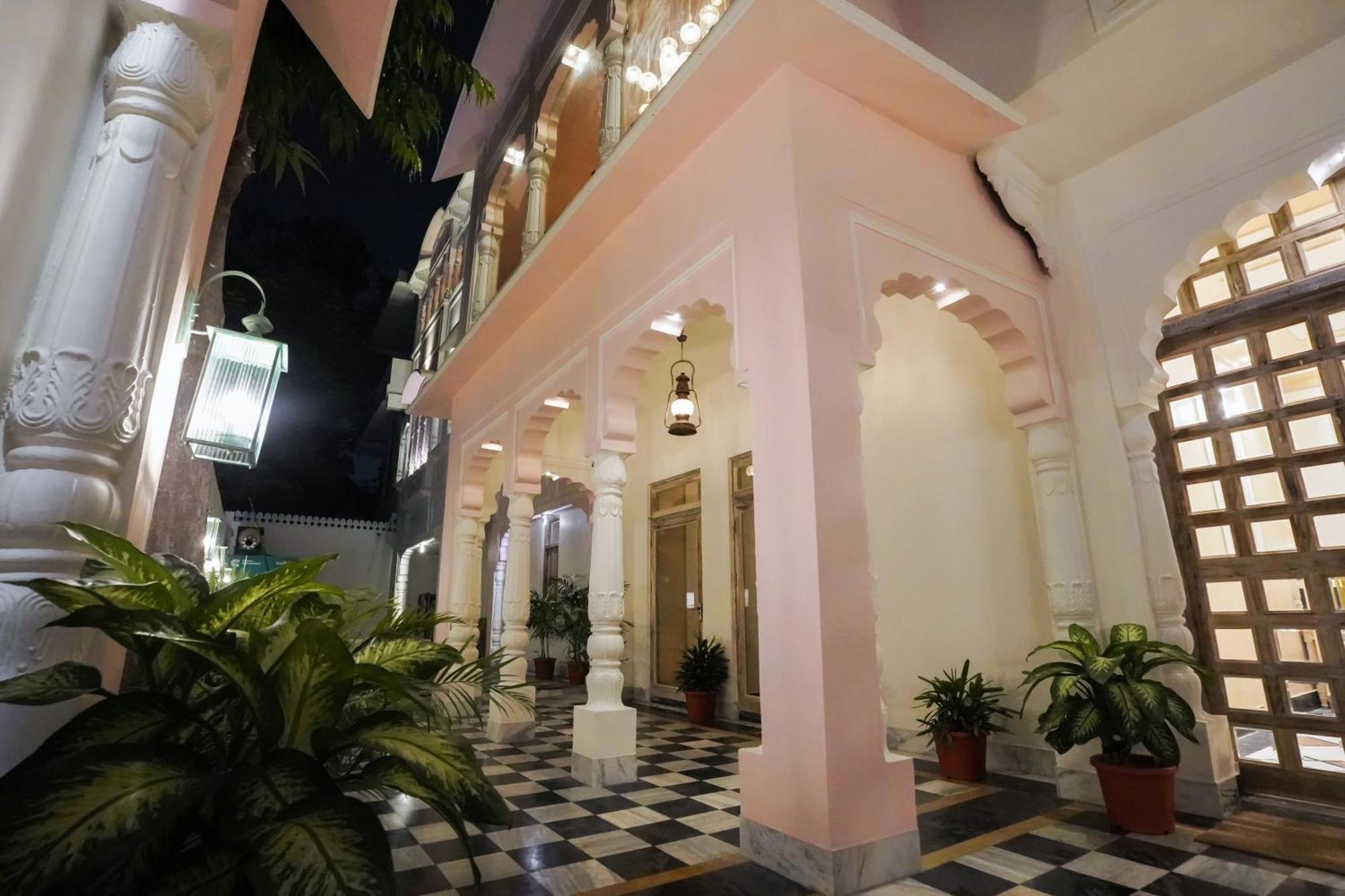 Dev Mahal - A Boutique Heritage Hotel Dzsaipur Kültér fotó