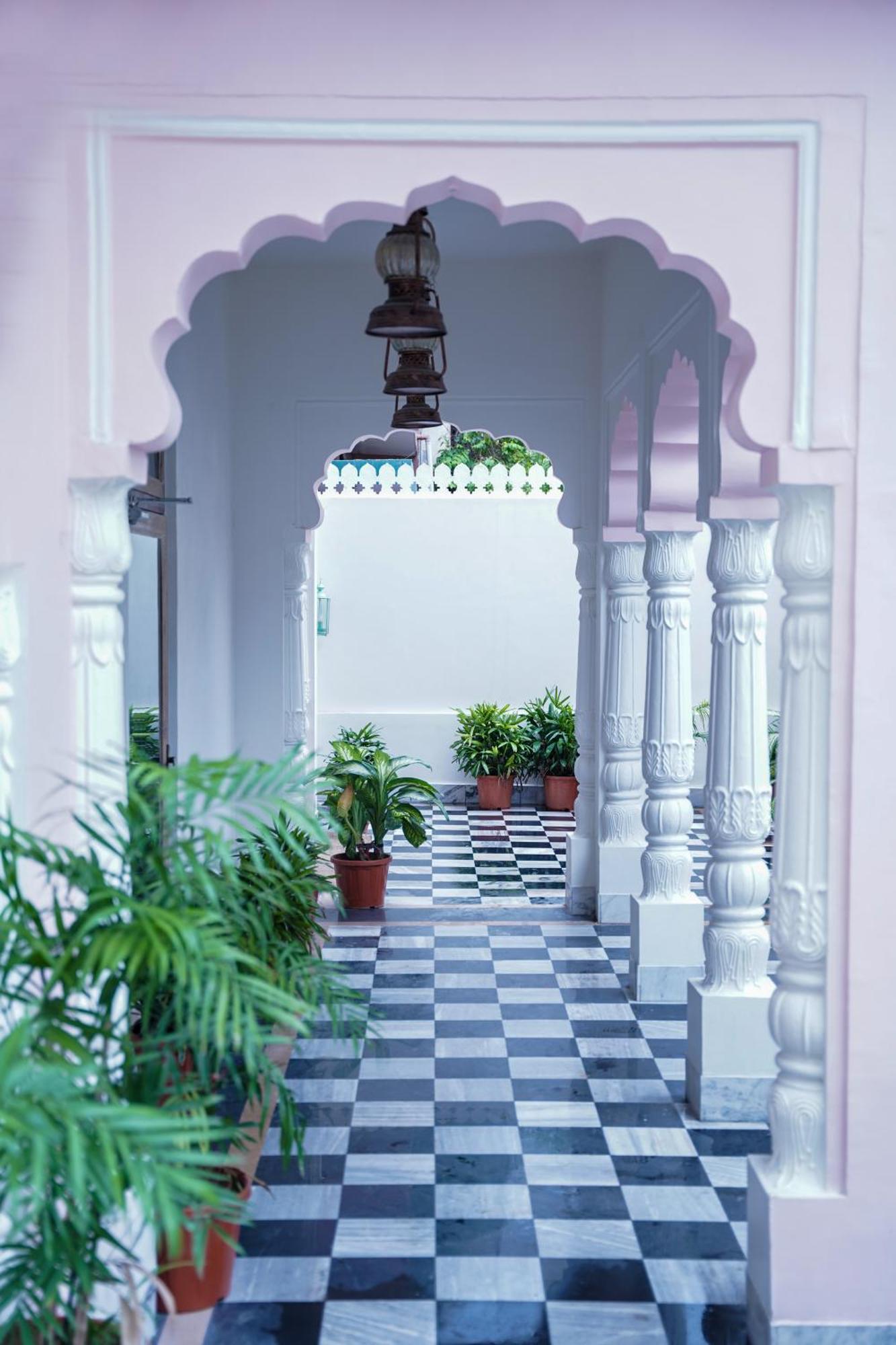 Dev Mahal - A Boutique Heritage Hotel Dzsaipur Kültér fotó
